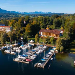 4* Hotel Yachthotel Chiemsee Gmbh